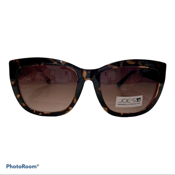 Joes Jeans with a cat eye shape in color tortoise - Picture 3 of 6